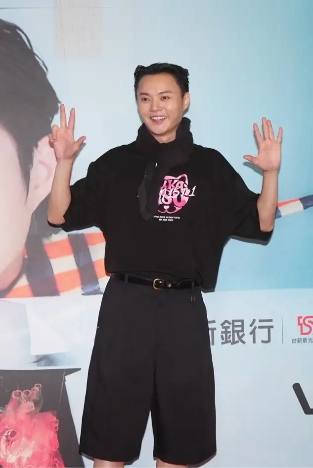 許富凱真情演出,吃了不少鼻涕。(圖/記者陳明中攝)