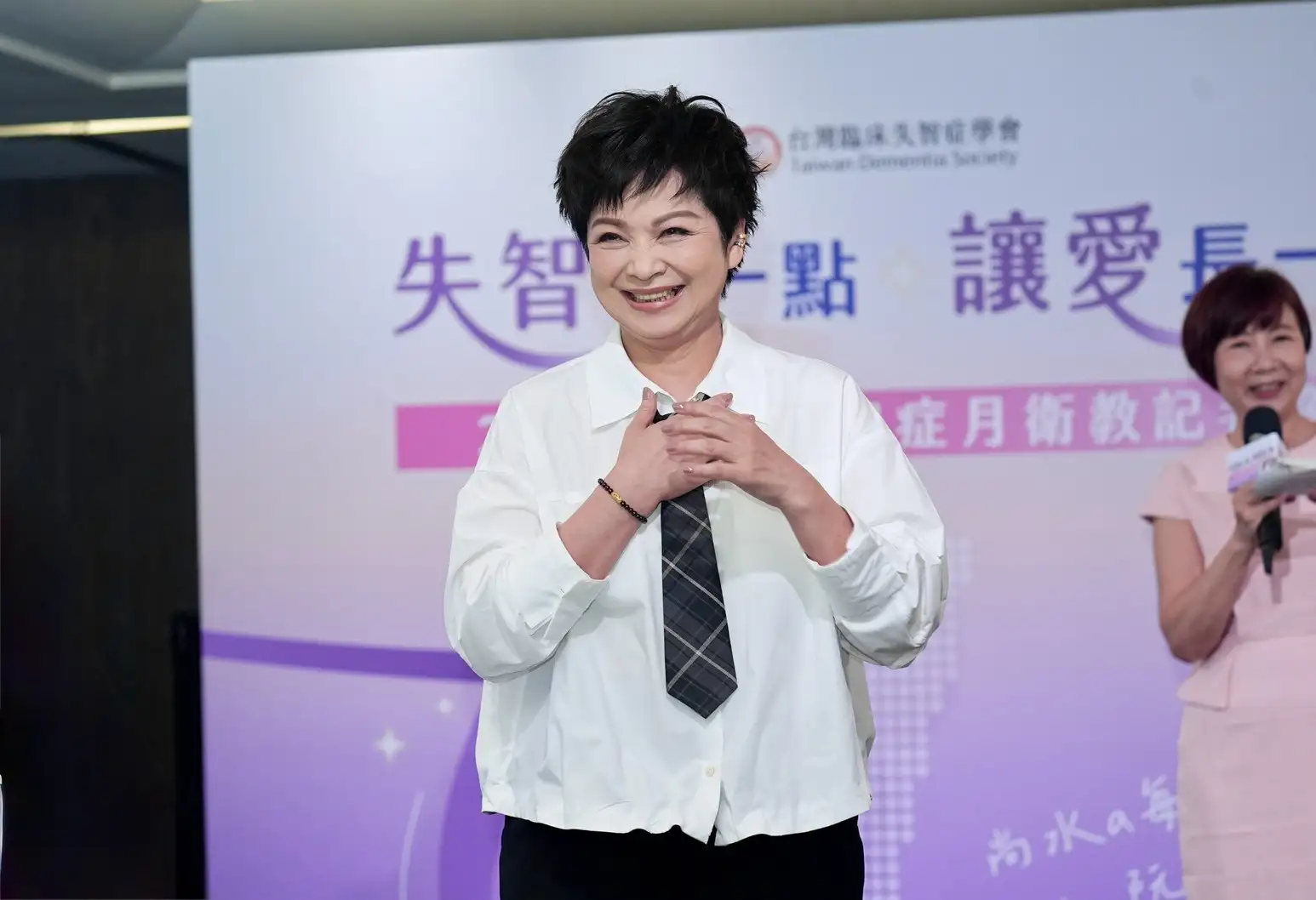 楊貴媚分享過去照顧母親的經驗。(圖/娛樂中心)