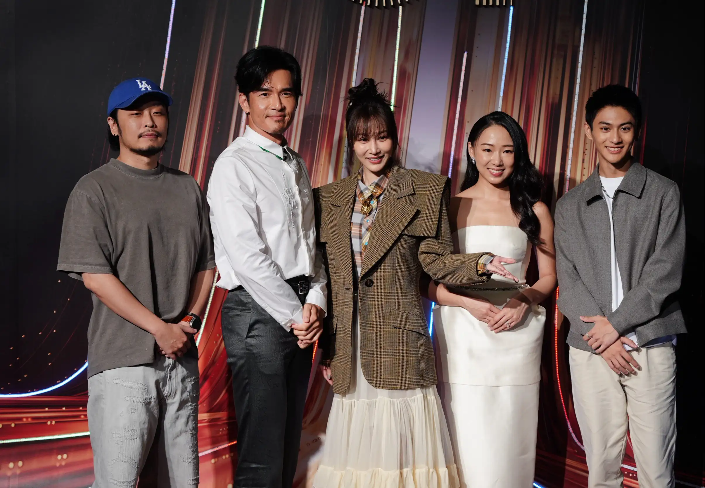 演員楊一展、曾莞婷、杜蕾、朱宥丞以及製作人謝乾乾出席金鐘獎揭獎記者會。(圖/記者陳明中攝)