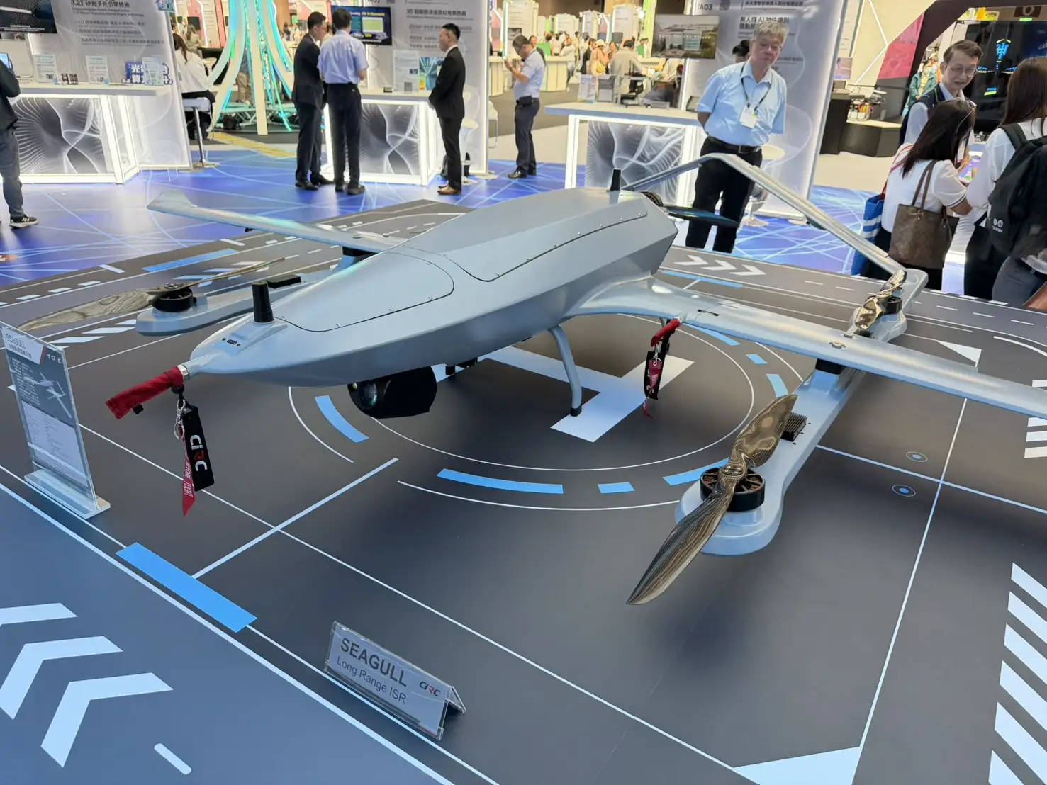 中光電智能機器人目前聚焦於全自主智能無人機及3D SLAM全自主導航機器人的開發、製造、販售與服務(圖/蔣欣倫攝)