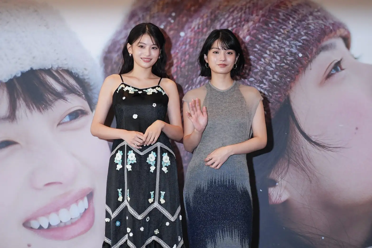 出口夏希（左起）、蒔田彩珠為拍攝《驀然回首》練了好幾個月畫畫。（圖／娛樂中心）