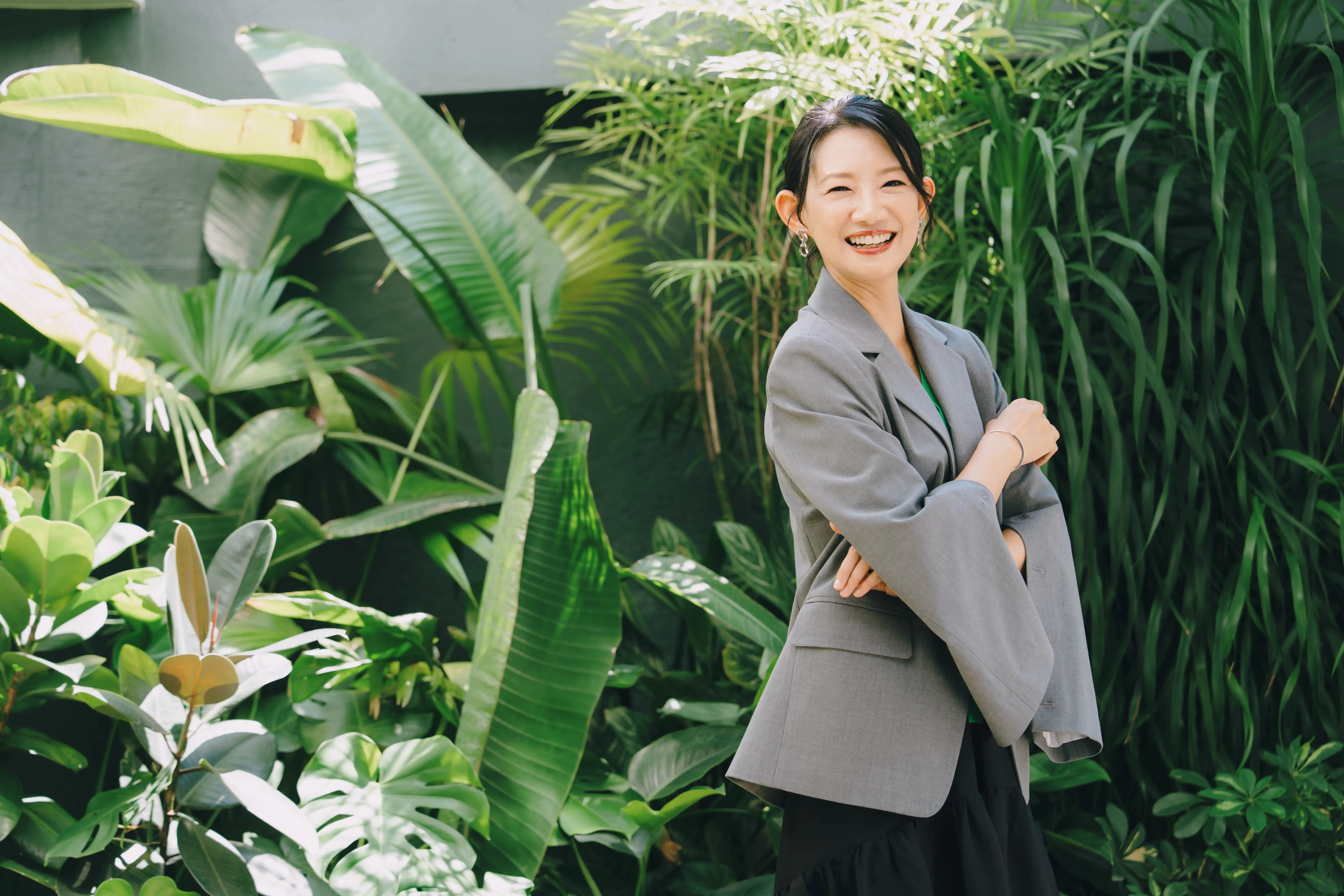 吳奕蓉飾演慈青團隊領隊溫玉香，將慈青學員管得服服貼貼，卻與女兒宜鑫(杜蕾飾)築起溝通高牆。（圖／大愛提供）